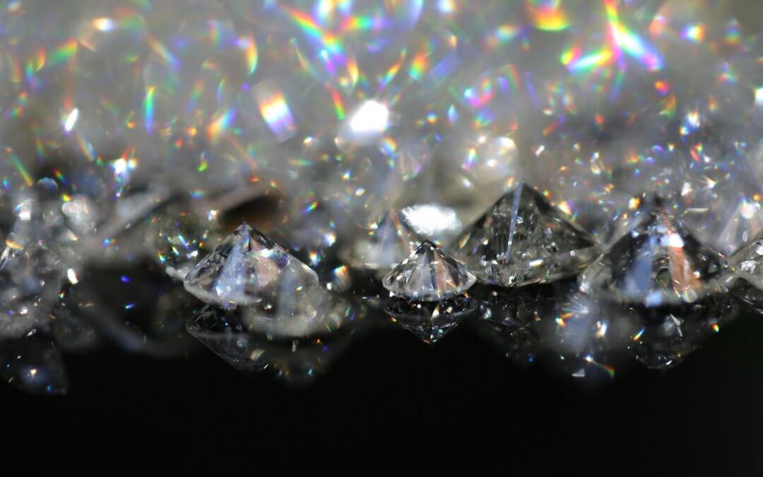 What’s The Difference Between International and Local Diamonds?
