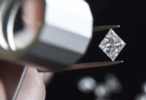 Leadingdiamond and jewelry buyer for Shadow Canyon Georgetown