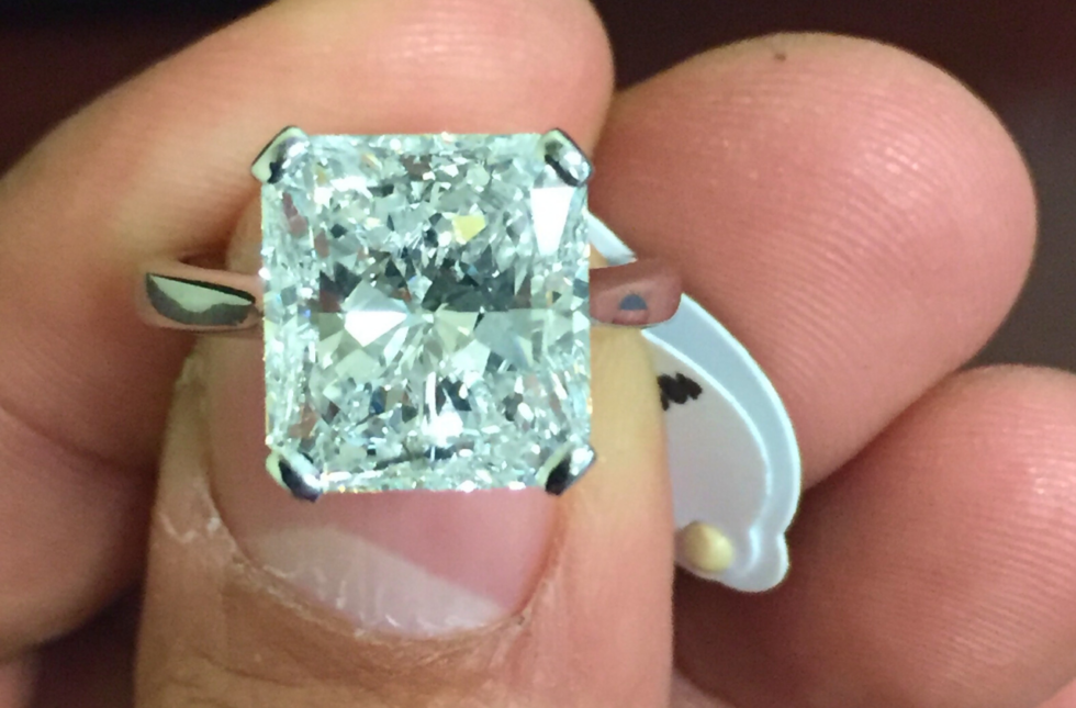 how-to-tell-if-your-diamond-is-worth-selling