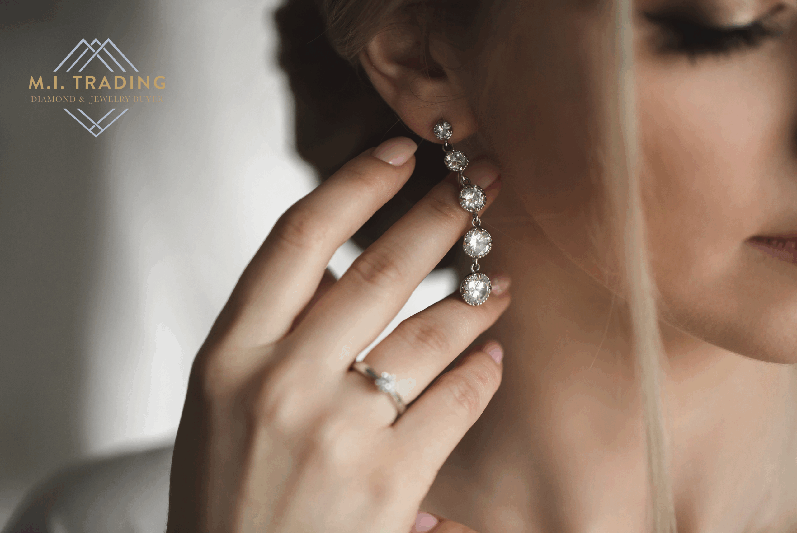 Maximize Diamond Jewelry Value: Smart Selling Guide