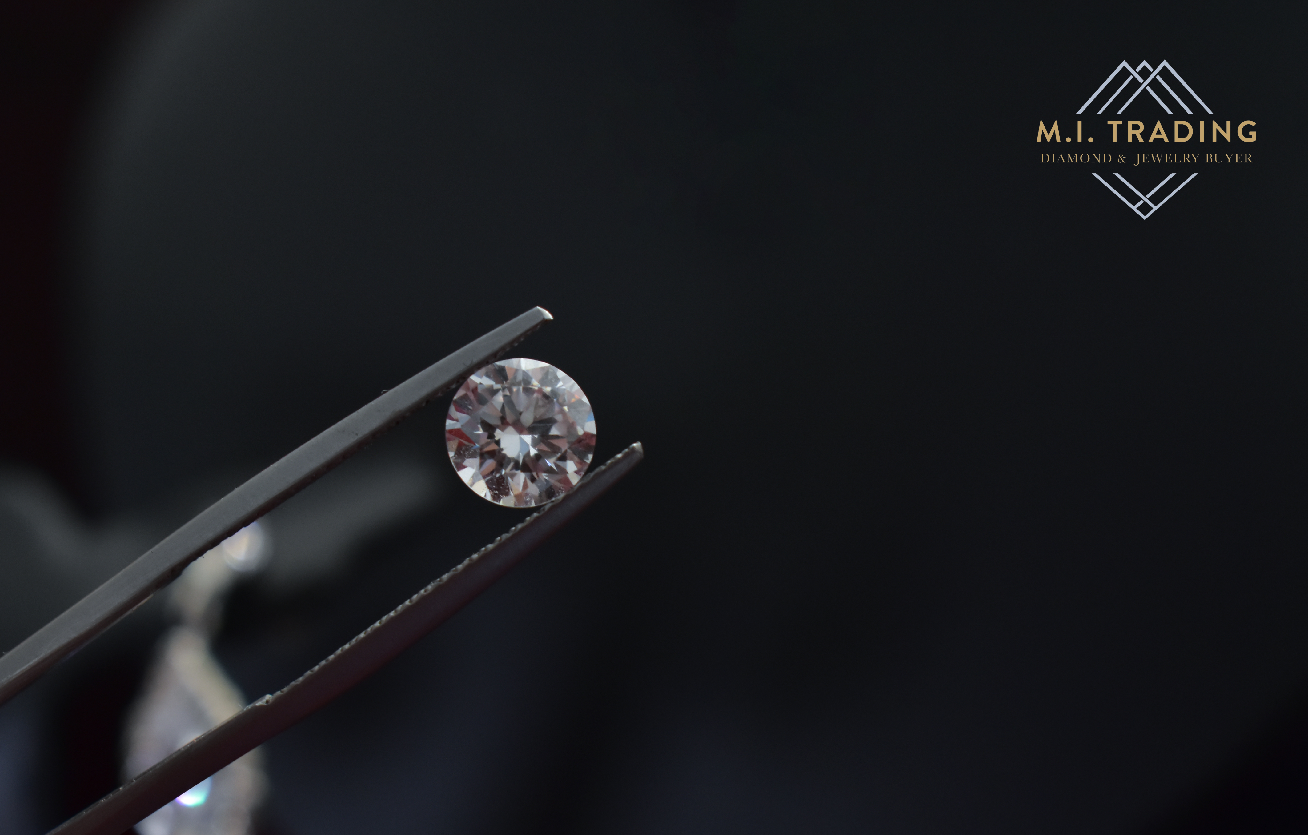 What Should You Do With Broken Diamond Jewelry?