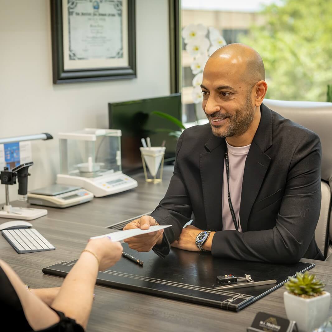 Jewelry Buying Transaction Austin Diamond Buyer